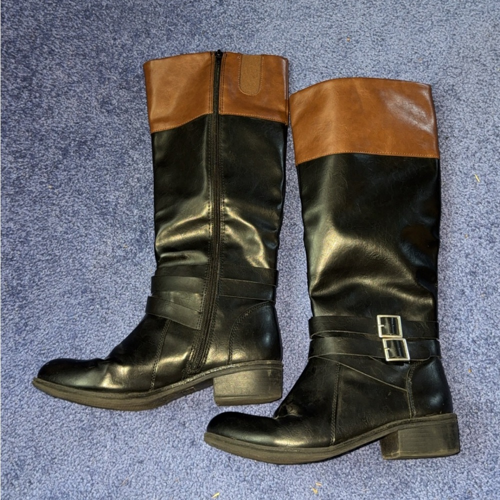Arizona Jean Company Black and Brown Heeled Boots